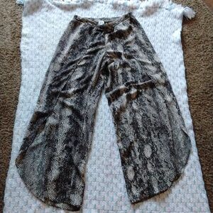 Jensen Black and White Snake Print Pants